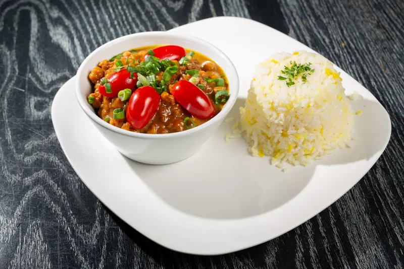 Canaka spicy garbanzo bean stew with saffron rice
